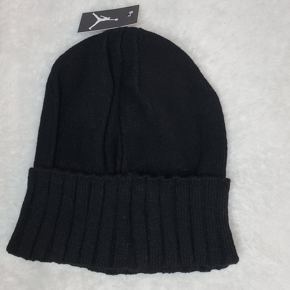 🖤 Jordan Beanie 🖤 - Picture 2 of 2